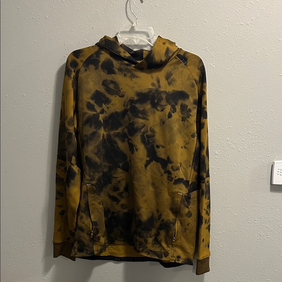 Lululemon Men's Textured Tech Gold and Black Tie-Dye Hoodie - Picture 1 of 6